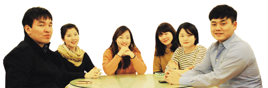 김용현, 백지혜, 정현영, 최애경, 이자인, 정종연(왼쪽부터)